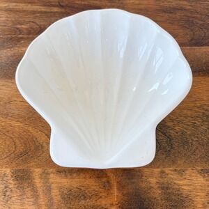 Pfaltzgraff White Shell Ceramic Bowl‎ Trinket Dish Scalloped 242 Made in USA